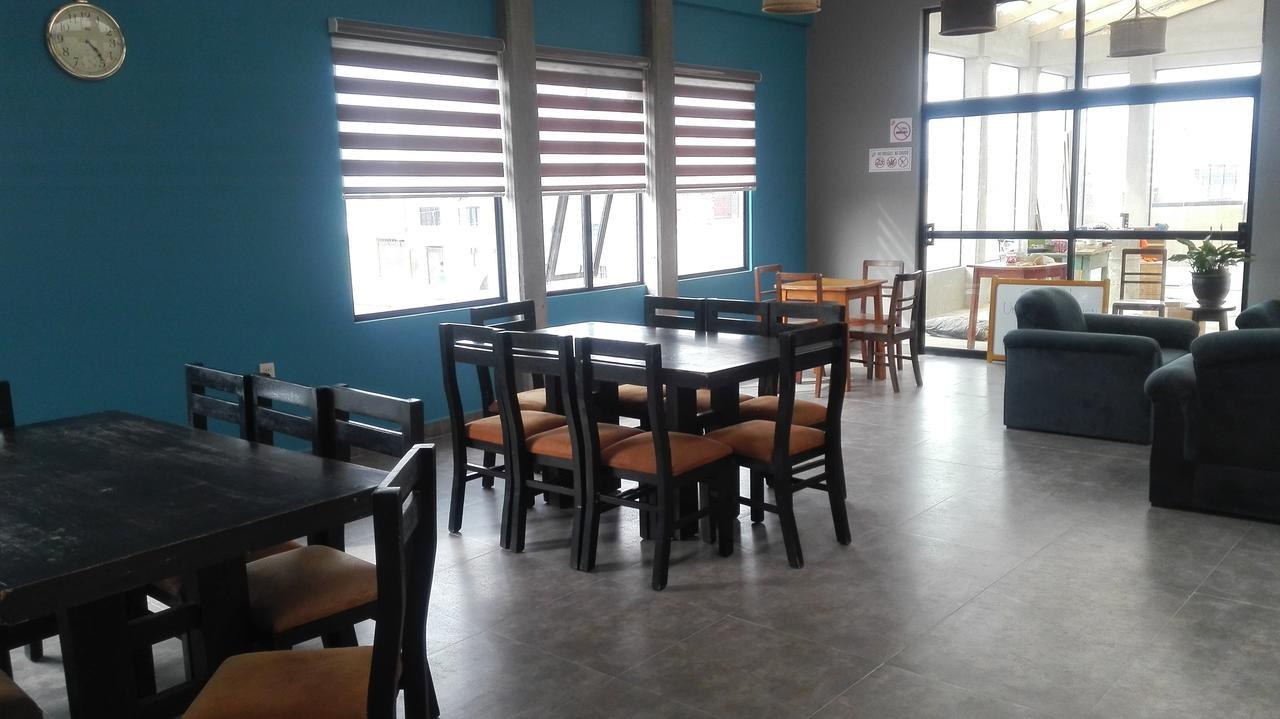 Piedra Blanca Backpackers Hostel Uyuni Ngoại thất bức ảnh
