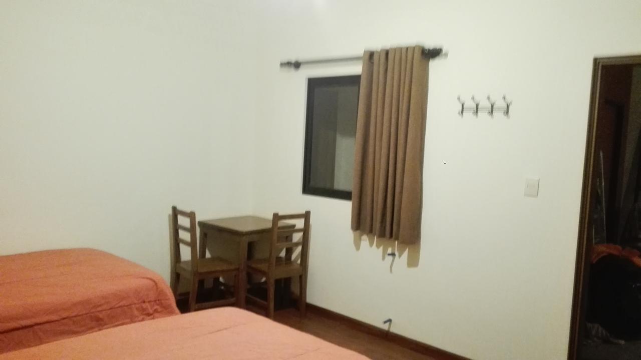 Piedra Blanca Backpackers Hostel Uyuni Ngoại thất bức ảnh